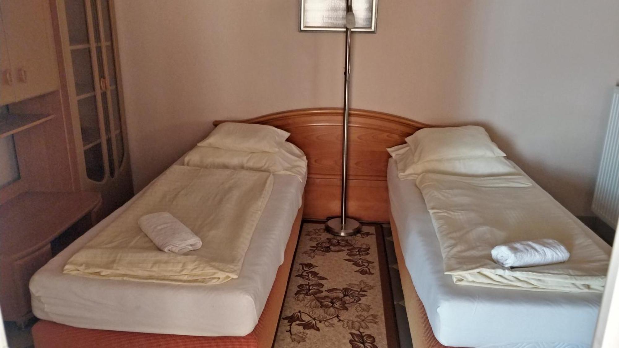 Novakporta Vendeghaz Apartment Lakhegy Bagian luar foto